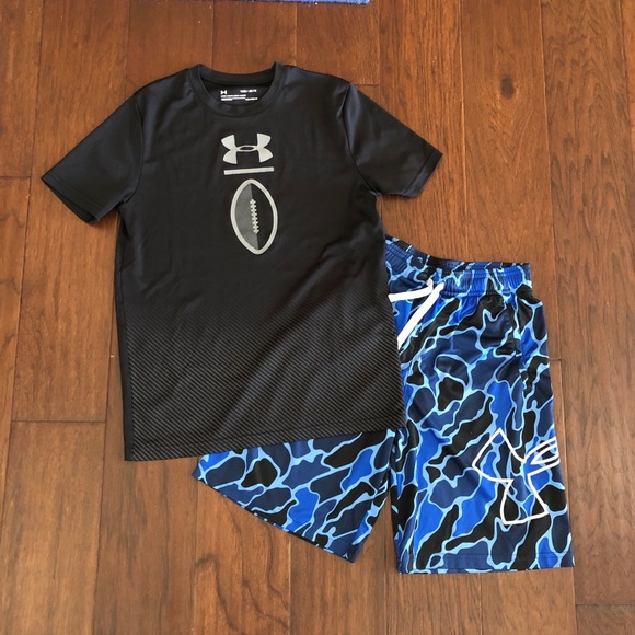Under Armour Boys Set - Youth Medium